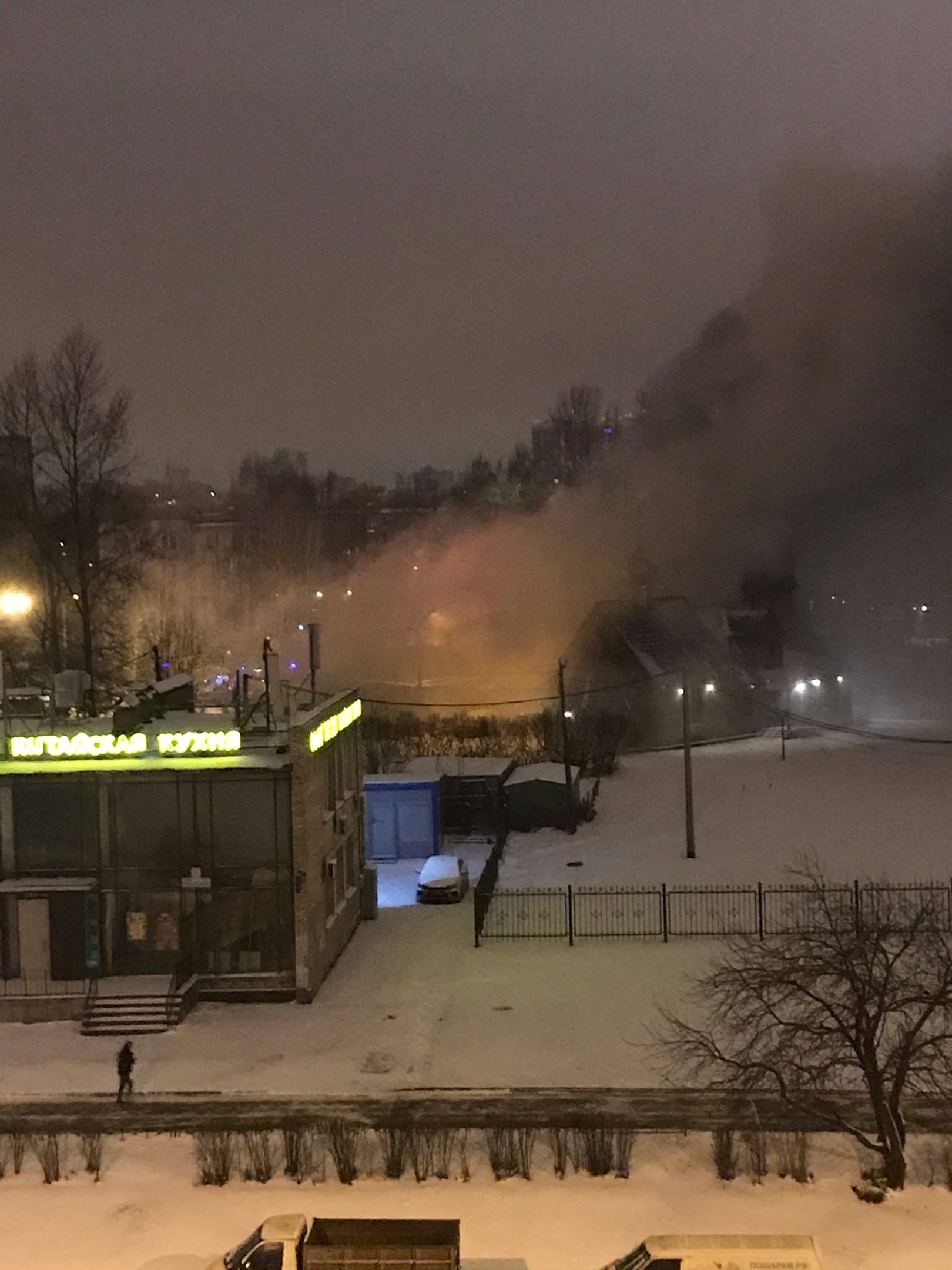 Пожар на Стачек 208