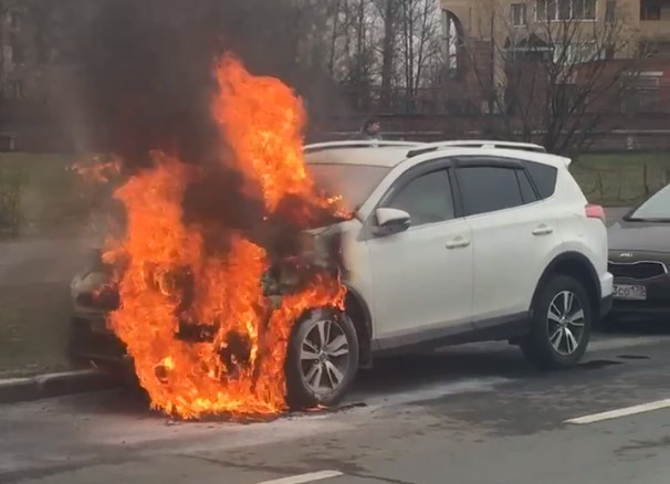 Тойота сгорела и завелась