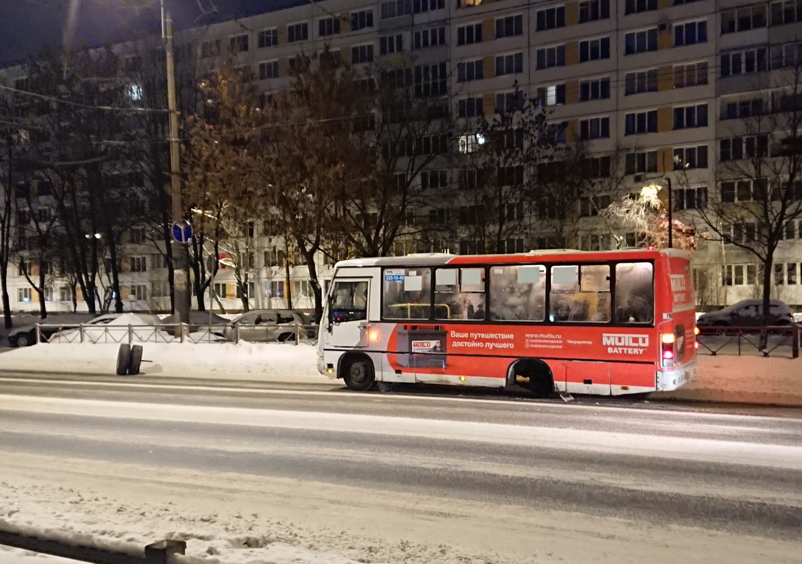 Маршрутка пятерка. Белы куна 22 Санкт-Петербург. Улица белы куна. Белы куна авария. Автобус пятёрка Ряжск.