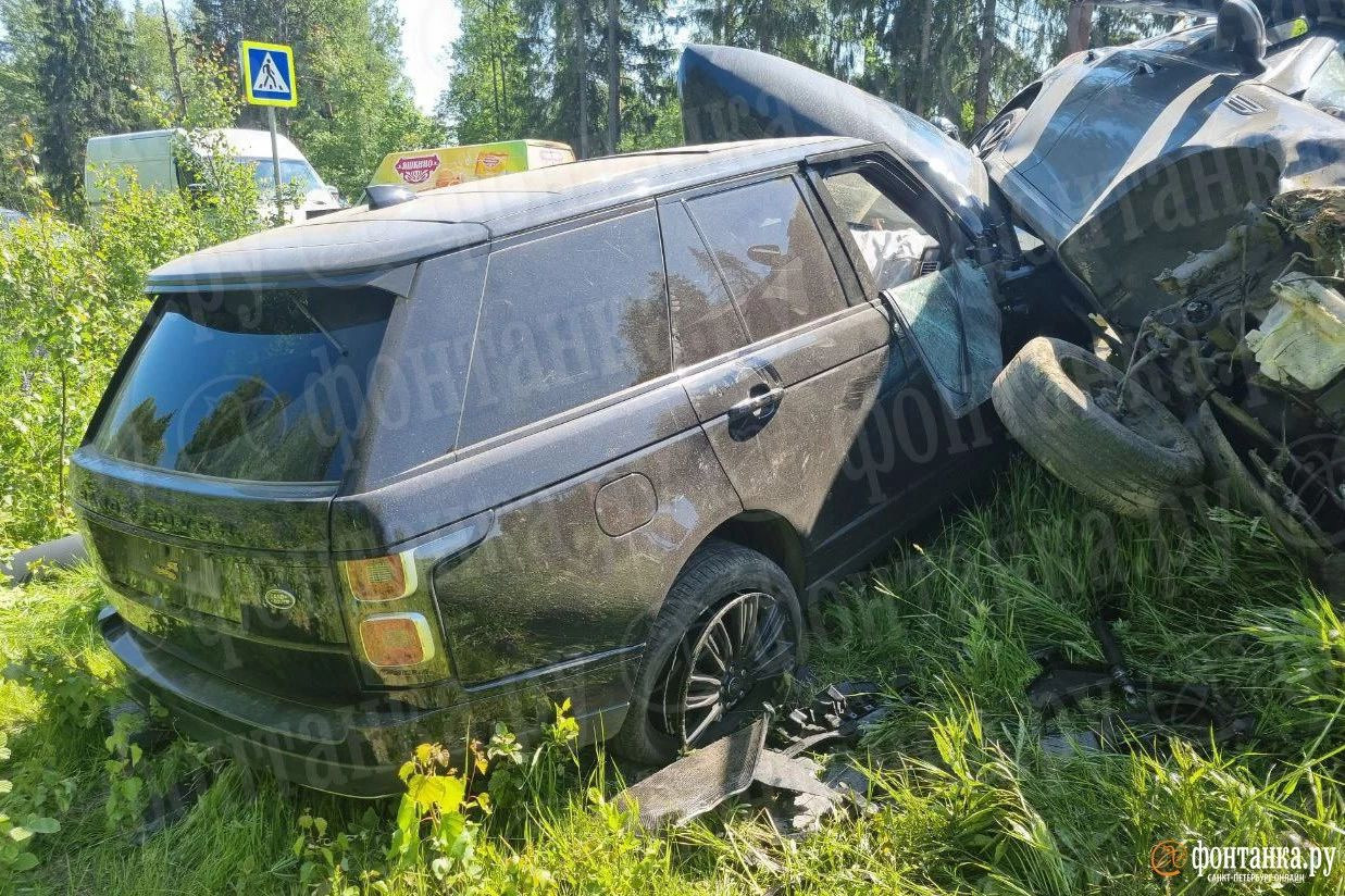 Произошло возгорание автомобиля водитель получил ожоговую травму