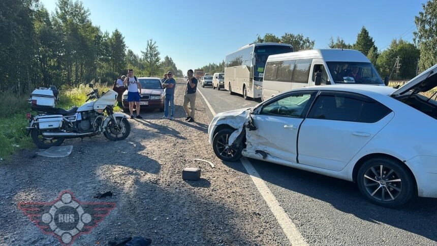 Мотоциклист получил травмы в ДТП на Волхонском шоссе —Мегаполис