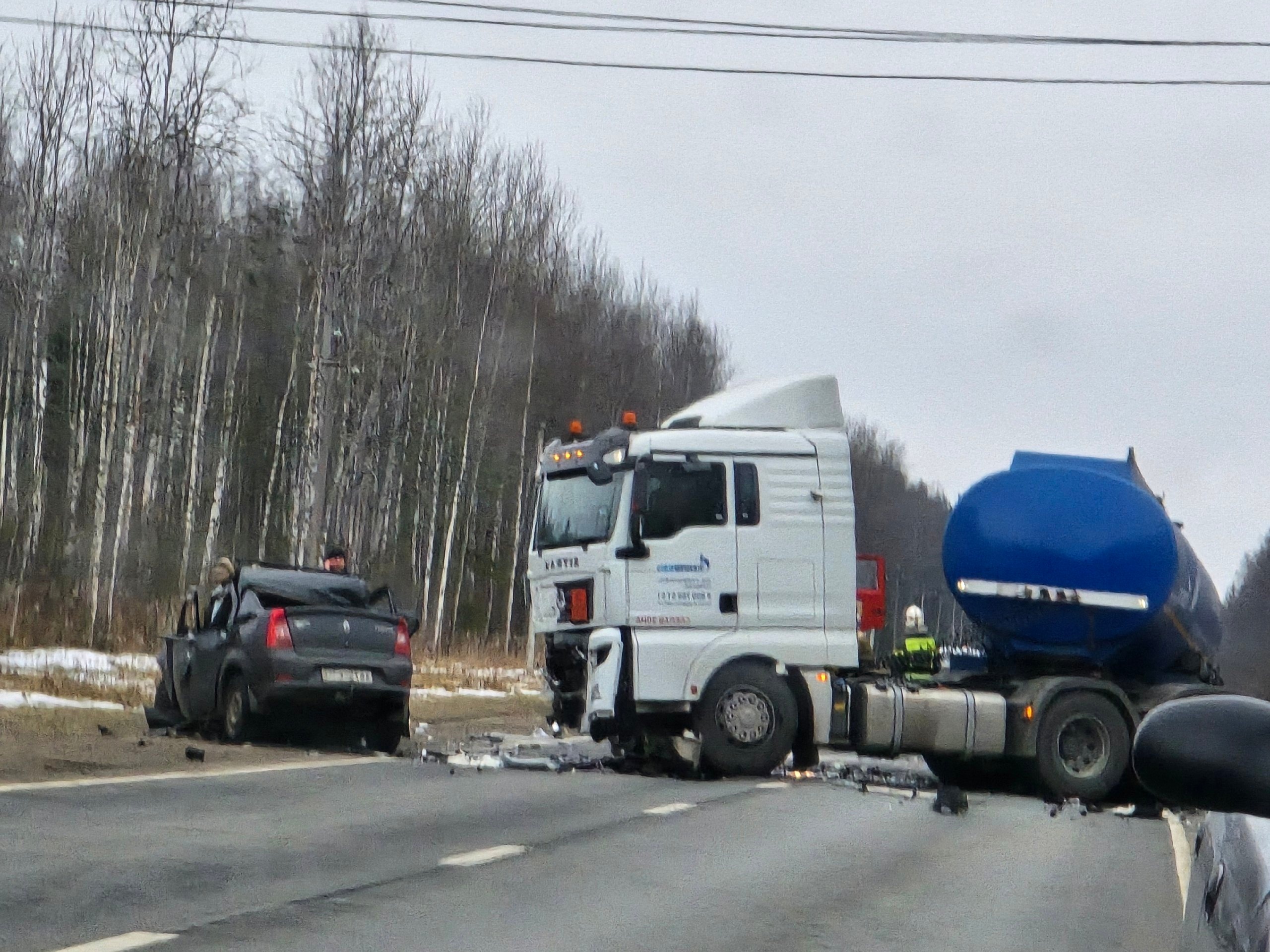 Девушка за рулем Dodge насмерть сбила пешехода в городе Колпино — Мегаполис