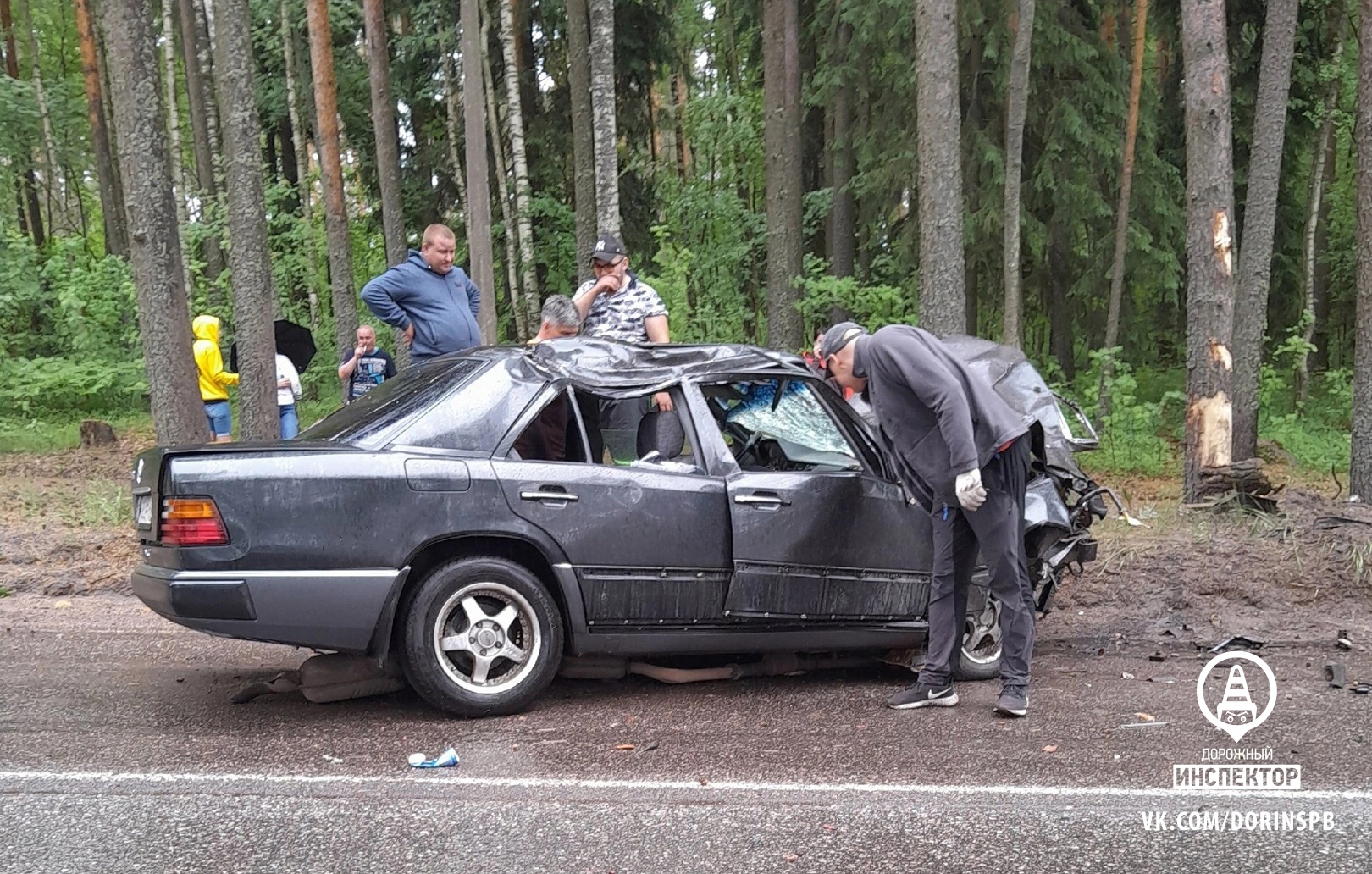 КамАЗ подбил пассажирский автобус в Ломоносовском районе. Есть пострадавшие  — Мегаполис